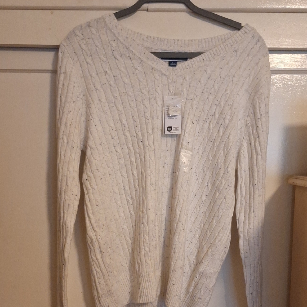 Women's White Cable Knit Sweater